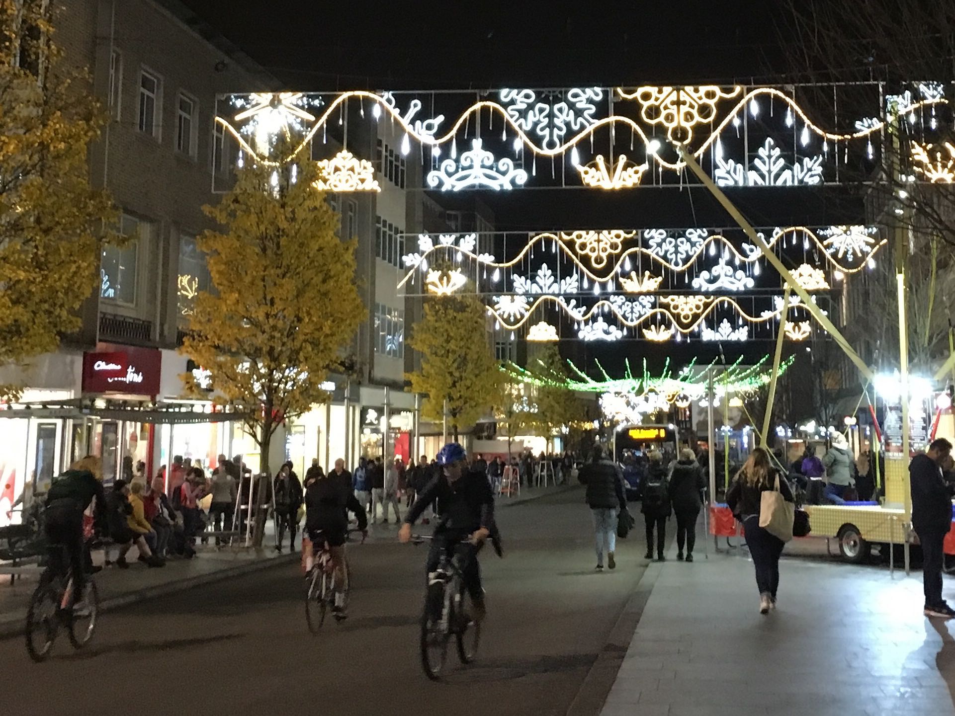 Stagecoach South West lights up Christmas in Exeter The Exeter Daily